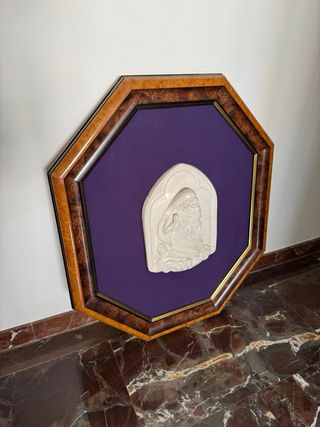 Cuadro Virgen piedra y Madera