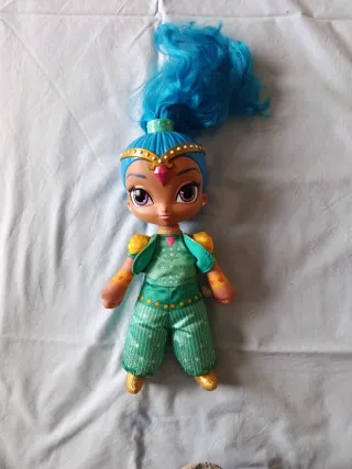 Muñeca Shimmer & Shine con sonido 27cm