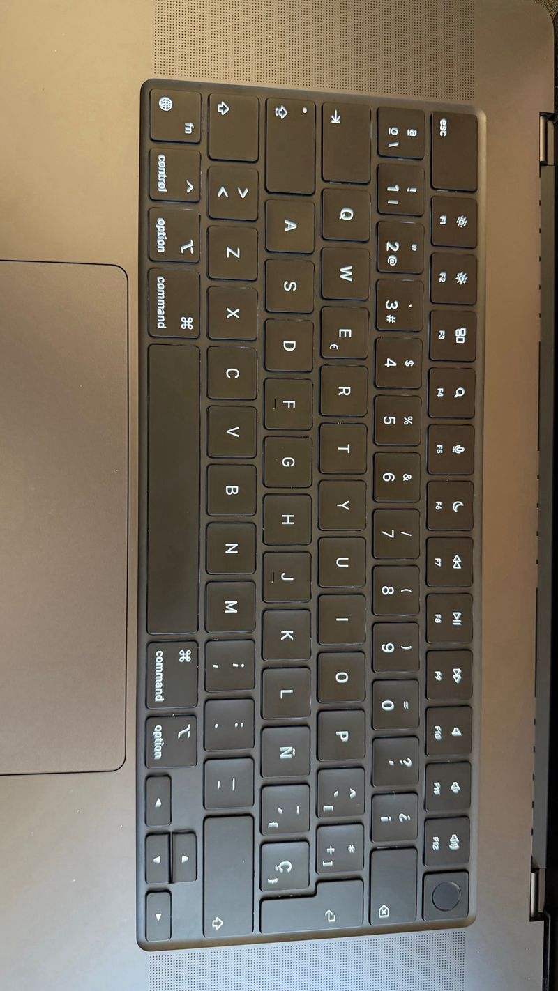 MacBook Pro 16 M4 PRO 24GB 512GB Space Gray afbeelding 5