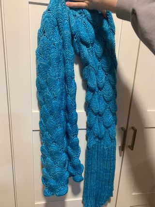 Bufanda lana azul larga y caliente