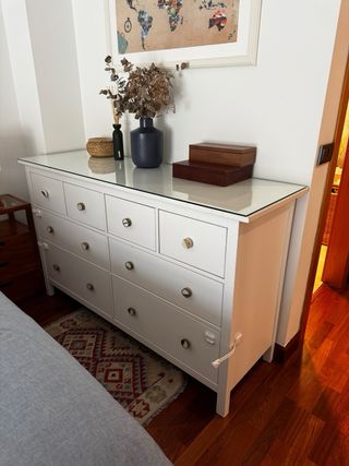 Cómoda Ikea Hemnes 8 cajones blanca