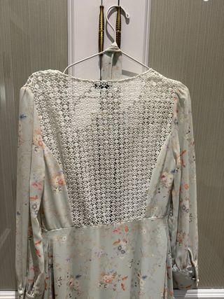 Vestido nuevo,  largo, floral Mioh talla S