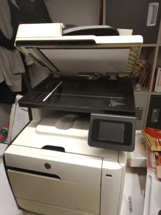 Impresora HP LaserJet Pro 400 MFP Para reparar