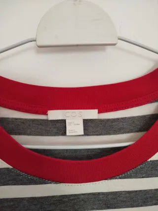 Camiseta COS