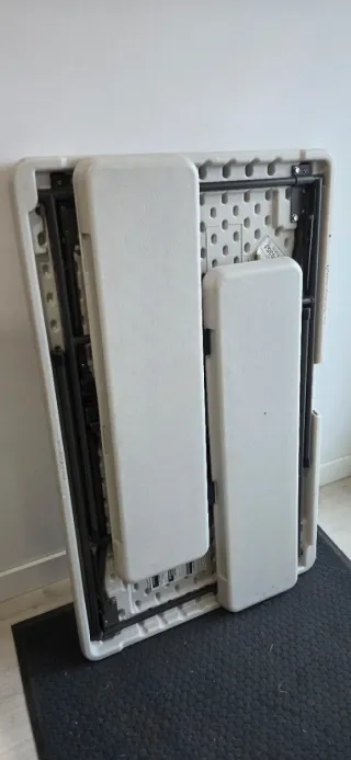 Mesa y bancos plegables Lifetime