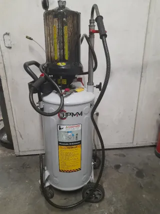 Chupona de aceite neumática taller