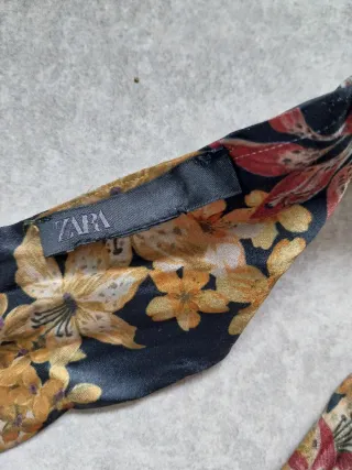 Zara pañuelo