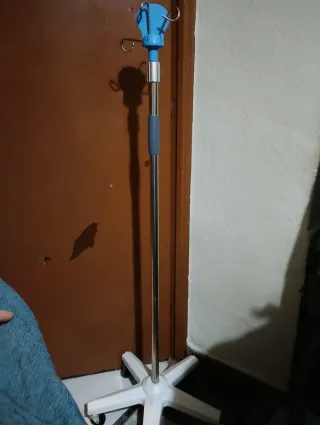 Soporte IV con ruedas