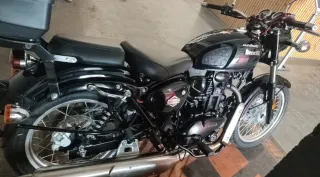 Soporte Baúl Benelli Imperiale 400