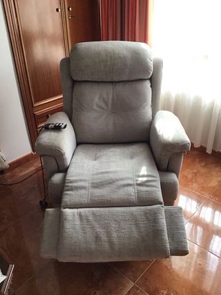 Sillón reclinable de tela