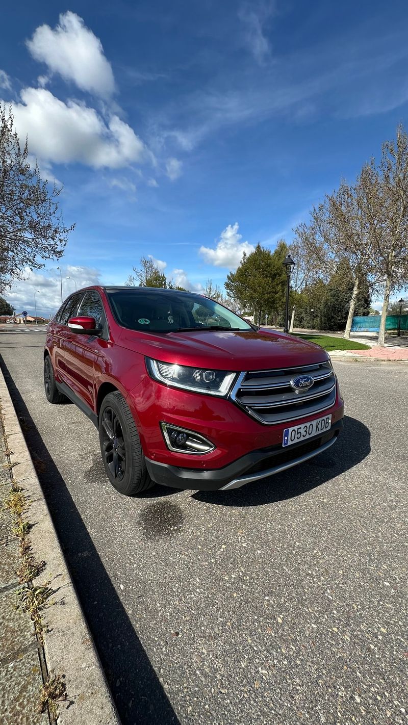 Ford Edge 2018 - foto 1