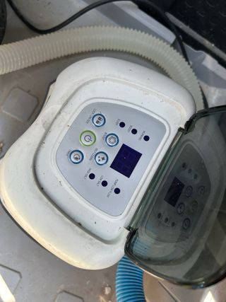 Piscina tubular con depuradora y clorador salino