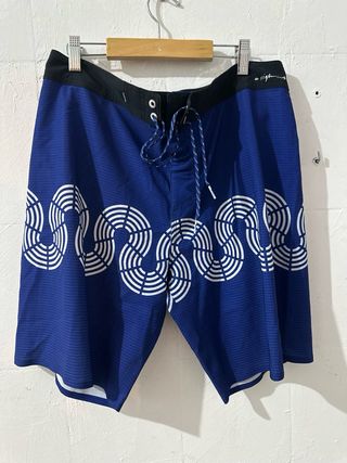 Camisetas surf deporte L y bañadores