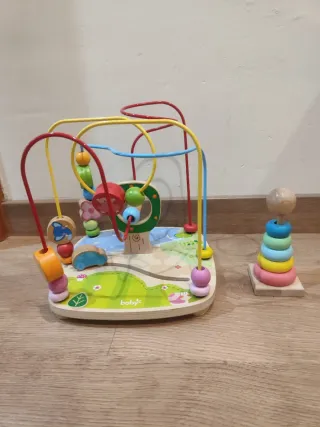 Juguete de madera para bebés