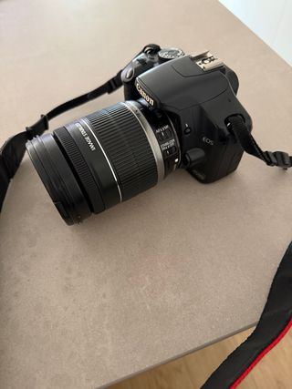 Cámara Canon EOS 450D + 2 objetivos