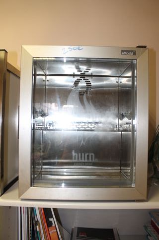 ARMARIO REFRIGERADO SOBREMESA BURN PUERTA CRISTAL