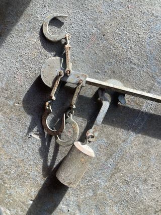 Báscula antigua de gancho