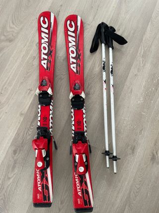 Esquís Atomic SX 90 con bastones
