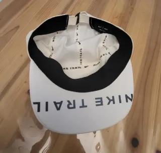 Gorra Nike Trail Blanca