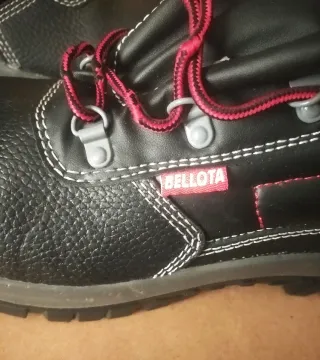 Zapatos de Seguridad Bellota Negros y Rojos