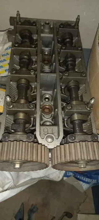 Culata de motor ford focus.