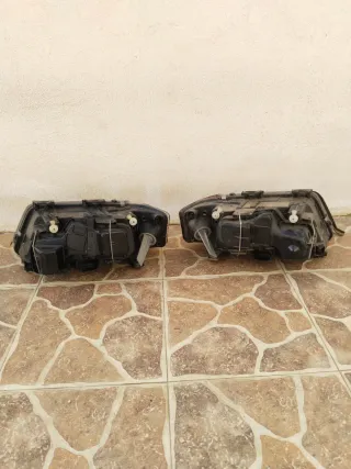 Faros delanteros Audi A6 2004