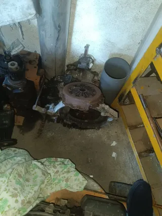 Carburador e instalación Seat Marbella 8N