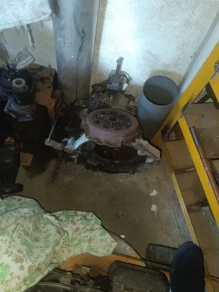 Carburador e instalación Seat Marbella 8N