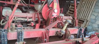 Sembradora de maíz Kuhn