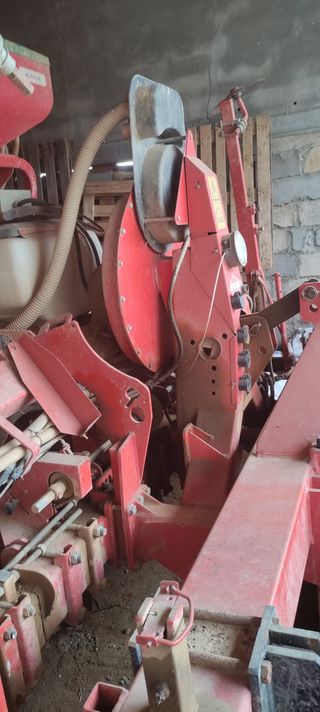 Sembradora de maíz Kuhn