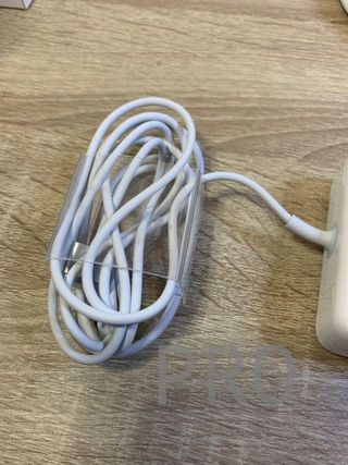 Adaptador de Corriente Apple MagSafe - Apple