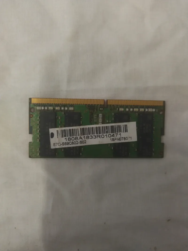 Samsung 16GB DDR4 RAM M471A2K43CB1-CTD afbeelding 2