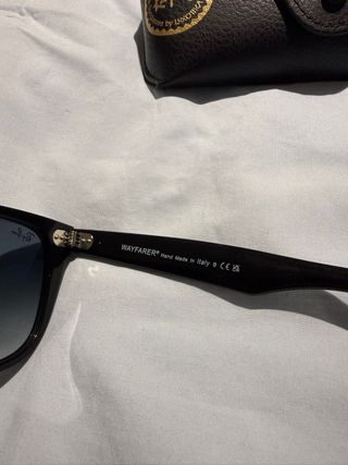 Gafas de Sol Ray-Ban Wayfarer Negras Azules