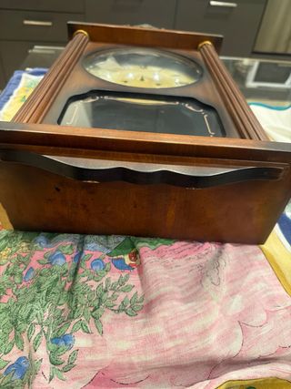 Orologio a pendolo vintage da riparare