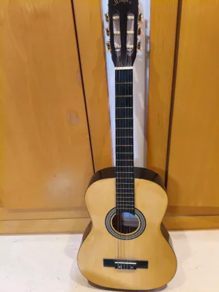 Guitarra infantil classica