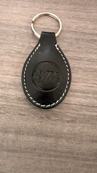 Portachiavi in pelle SYM per scooter Nuovo