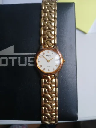 Reloj Lotus Mujer Dorado Pulsera