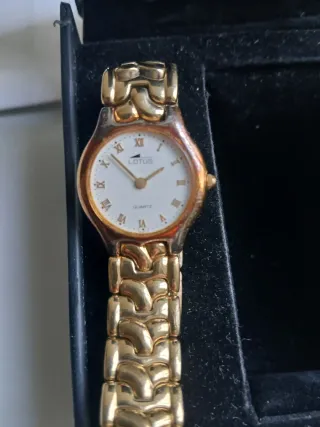 Reloj Lotus Mujer Dorado Pulsera