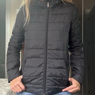 Chaqueta Roxy Negra con Capucha