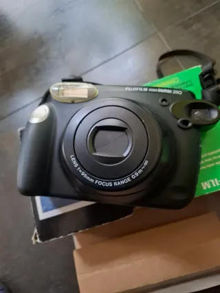 Cámara Instantánea Fujifilm Instax