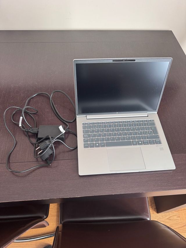 HP Elitebook 645 G11 Ryzen 7 13,3”. 16gb/500gb
