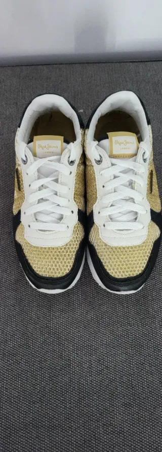 Zapatillas Pepe Jeans doradas talla 36