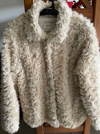 Abrigo niña peluche beige talla 11-12