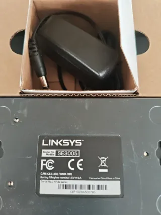 Linksys SE3005 Switch Gigabit 5 Puertos
