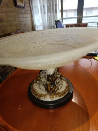 Adorno centro mesa cristal beige/dorado