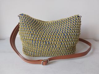 Bolso crochet azul y lima nuevo