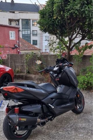 Yamaha XMAX 400 - Maxi Scooter 2018