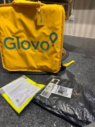 Maleta Glovo e Impermeable Talla XL nueva
