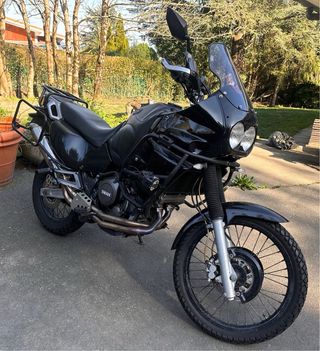 Yamaha XTZ Super Tenere 850cc 80cv