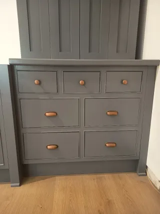 Cocina de exposición gris